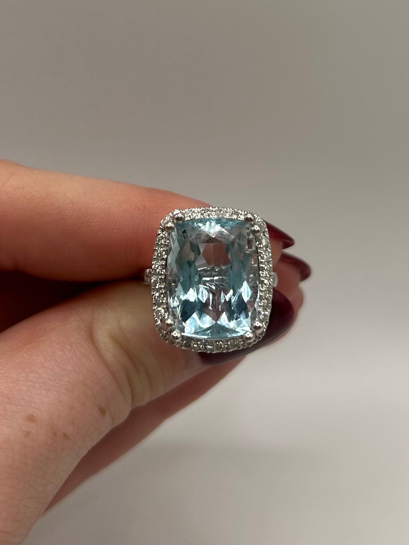 18ct White Gold Cushion Cut Aquamarine and Diamond ring