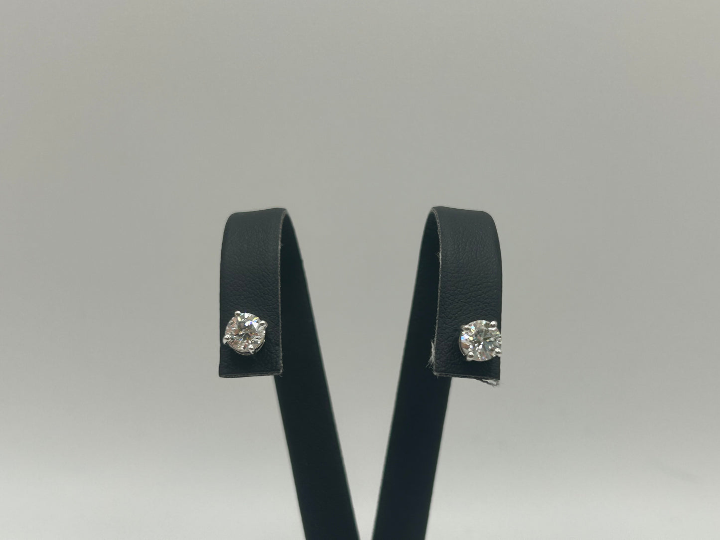 Platinum 1ct Round Cut Pair Lab Grown Diamond Earrings