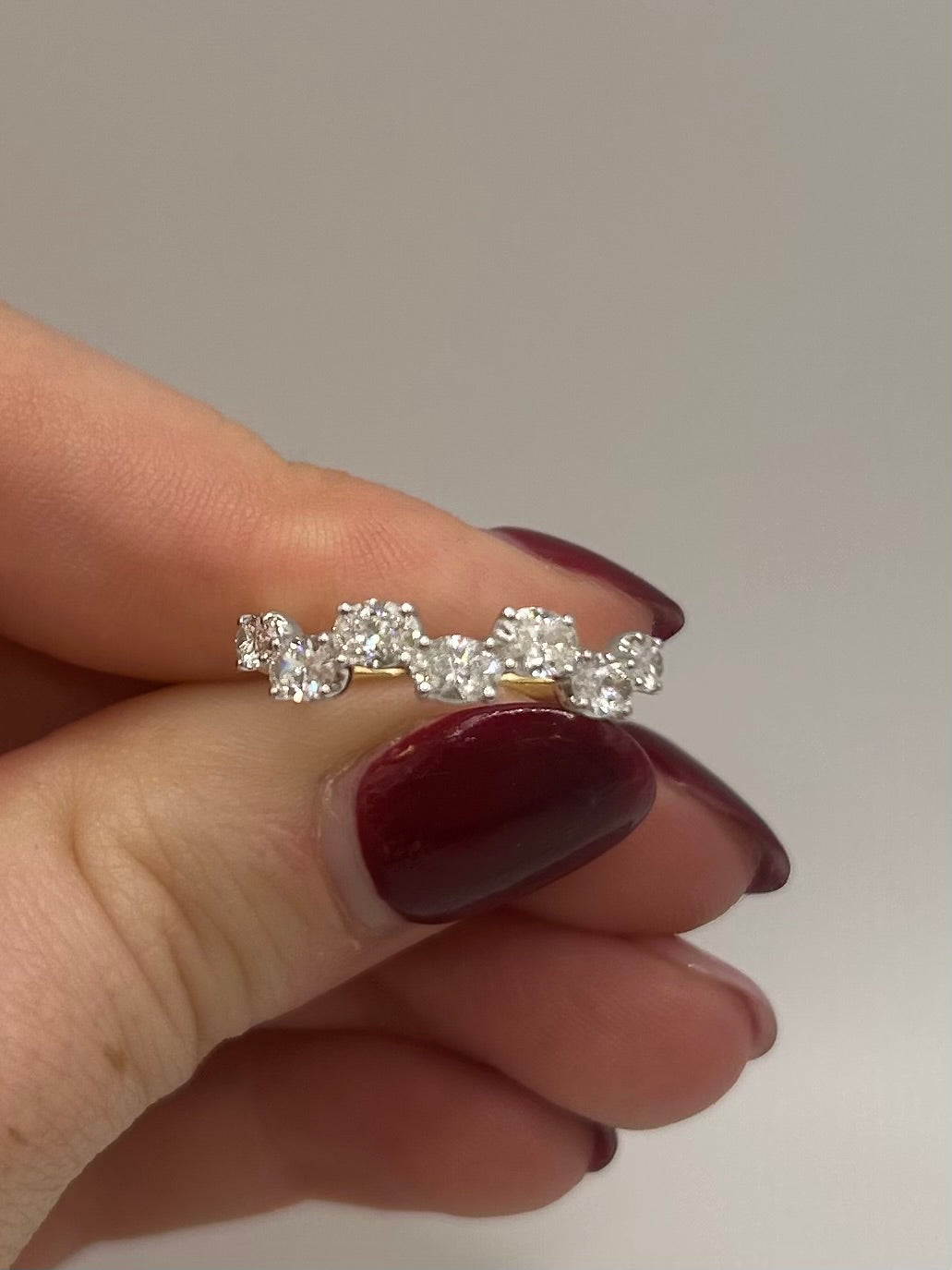 18ct Yellow Gold Oval Cut 7 Diamond Ring