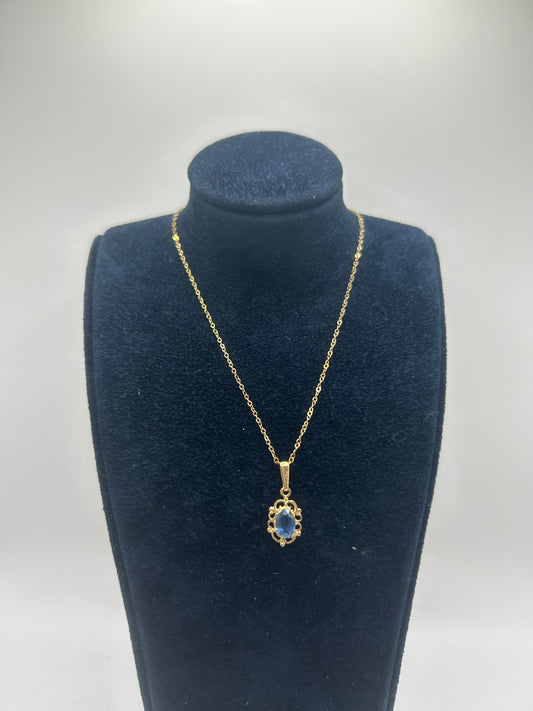 9ct Yellow Gold Oval Cut Small Ceylon Sapphire Necklace