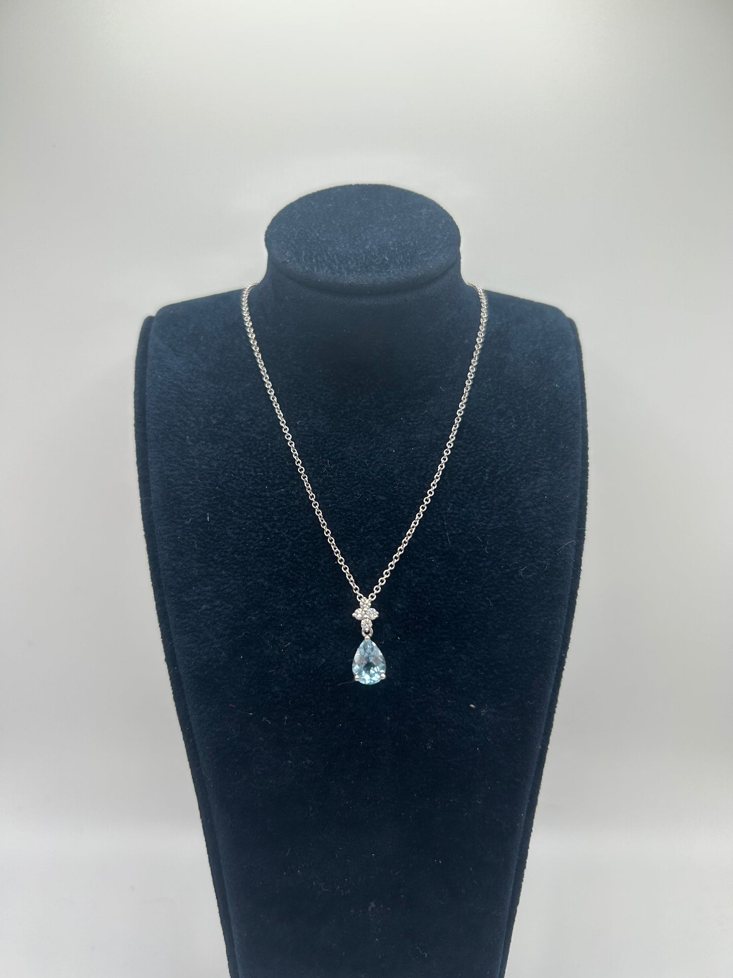 9ct White Gold Pear cut Aquamarine and Diamond Necklace