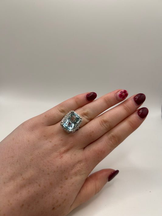 18ct White Gold Cushion Cut Aquamarine and Diamond ring